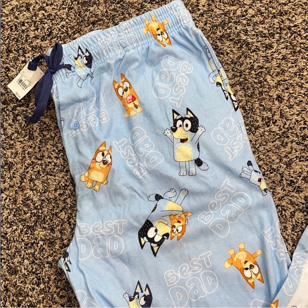 Bluey Graphic Lounge Pants “Best Dad” Graphic Bundle Size Small | NWT - Picture 3 of 5
